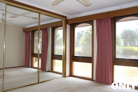 Property photo of 10 Lloyd Avenue Narre Warren VIC 3805