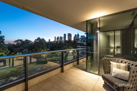 Property photo of 413/280 Albert Street East Melbourne VIC 3002