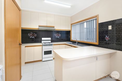 Property photo of 2/15 Edgar Street Wendouree VIC 3355