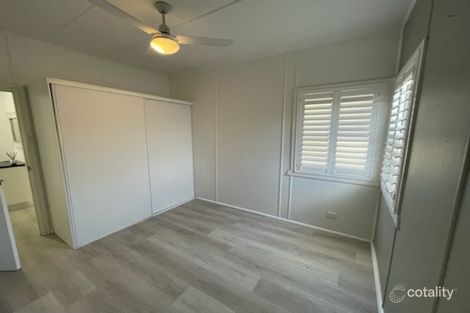 Property photo of 5 Somerset Place Yamba NSW 2464