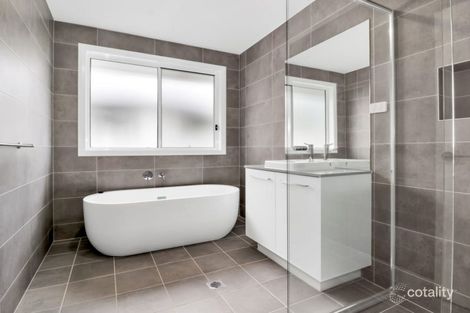 Property photo of 8 Holroyd Street Albion Park NSW 2527