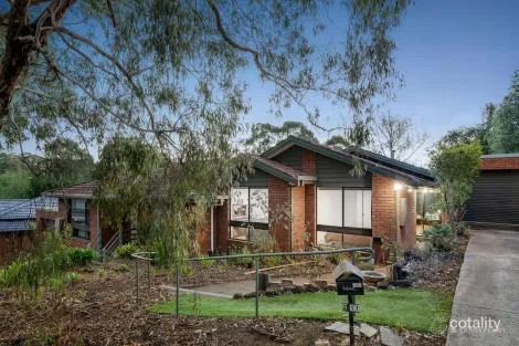 Property photo of 2/11 Woodlands Rise Macleod VIC 3085