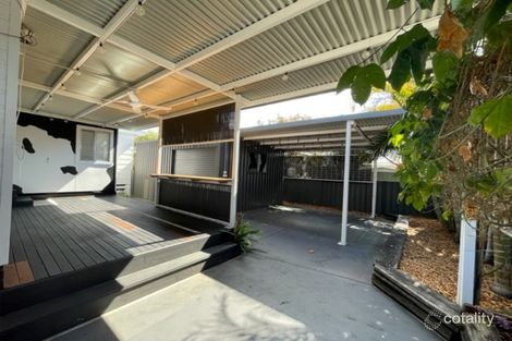 Property photo of 5 Somerset Place Yamba NSW 2464