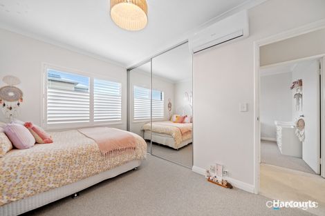 Property photo of 20 Pharus Grove Jindalee WA 6036