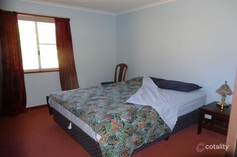 Property photo of 10 Kitchener Way Newman WA 6753