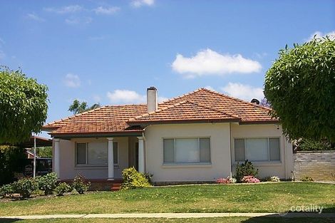 Property photo of 123 Shaftesbury Avenue Bedford WA 6052