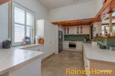 Property photo of 114 Bultje Street Dubbo NSW 2830