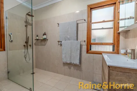 Property photo of 114 Bultje Street Dubbo NSW 2830