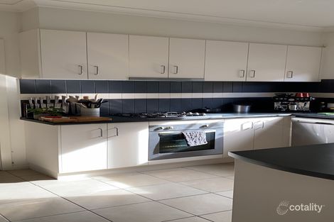 Property photo of 12 Lakeside Court Hamilton VIC 3300