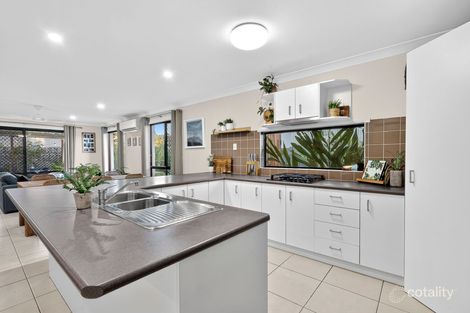 Property photo of 7 Karora Road Beachmere QLD 4510