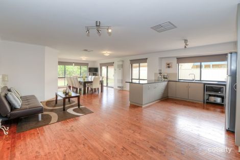 42 Peerless Rd, Munno Para West, SA 5115