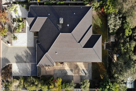 10 Shipton Lane, The Vines, WA 6069