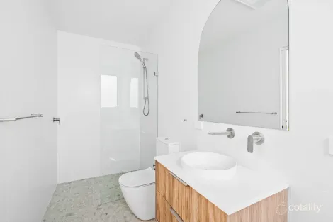 Property photo of 61 Havenview Road Terrigal NSW 2260