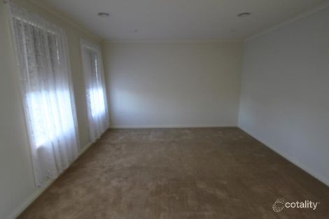 Property photo of 9 Taunton Place Lake Gardens VIC 3355