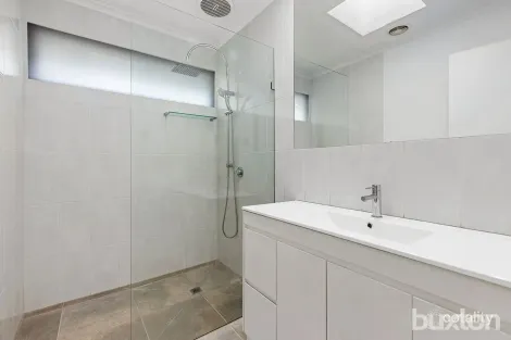 Property photo of 4/166 Charman Road Mentone VIC 3194