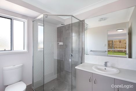 Property photo of 4 Renshaw Crescent Kearneys Spring QLD 4350