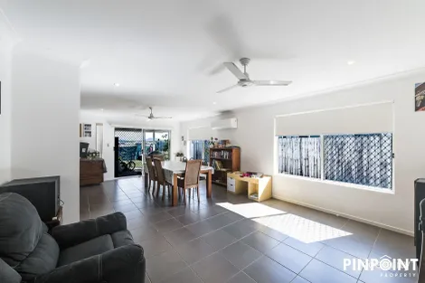 Property photo of 61 Westaway Crescent Andergrove QLD 4740
