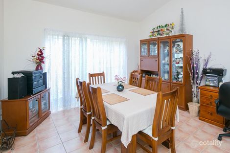 Property photo of 13 Wandilla Drive Helensvale QLD 4212