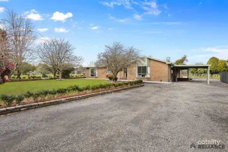 1372 Whittlesea-Yea Rd, Kinglake West, VIC 3757