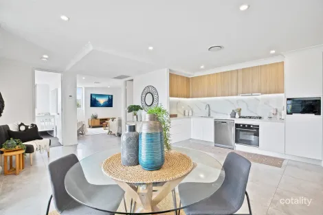 409/10 Fielder St, West Gosford, NSW 2250
