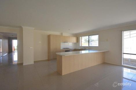 Property photo of 148 Phillip Drive Sunbury VIC 3429