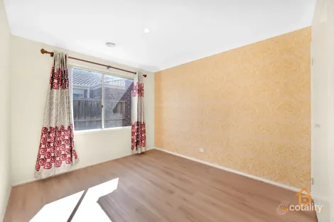 Property photo of 53 Papillon Parade Tarneit VIC 3029