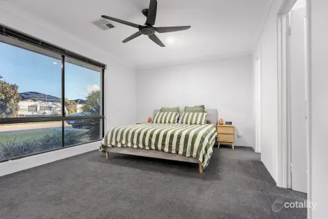Property photo of 10 Invincible Rise Wandina WA 6530