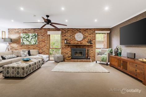 Property photo of 41 Grove Street Eltham VIC 3095