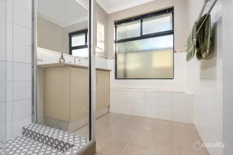 Property photo of 10 Invincible Rise Wandina WA 6530