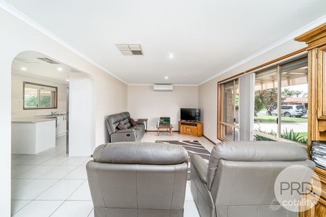Property photo of 10 Warrambool Crescent Glenfield Park NSW 2650