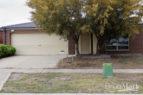 Property photo of 61 Eltham Parade Manor Lakes VIC 3024