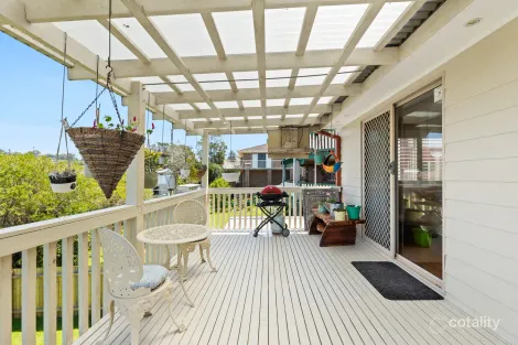 Property photo of 9 Island View Road Tuross Head NSW 2537
