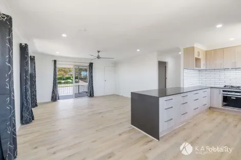 Property photo of 582 Newnham Road Upper Mount Gravatt QLD 4122