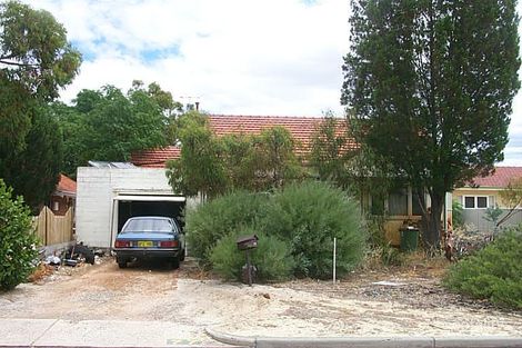 77 The Strand, Bayswater, WA 6053