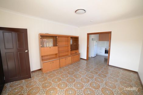 Property photo of 32 Trevor Avenue Lake Heights NSW 2502