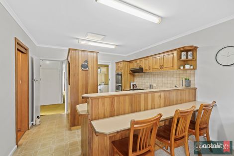 Property photo of 79 Shanahan Parade Newborough VIC 3825