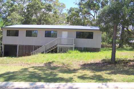 Property photo of 9 Paula Parade Lamb Island QLD 4184