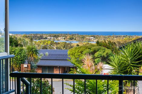 Property photo of 19 Summit Drive Banora Point NSW 2486