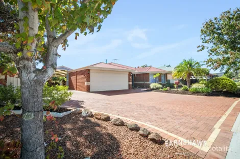 Property photo of 11 Dongara Circle Jane Brook WA 6056