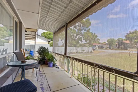 Property photo of 6 Norman Street Gosnells WA 6110