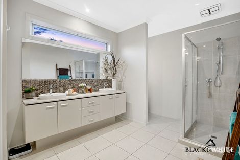 Property photo of 22 Burchelli Way Wyndham Vale VIC 3024
