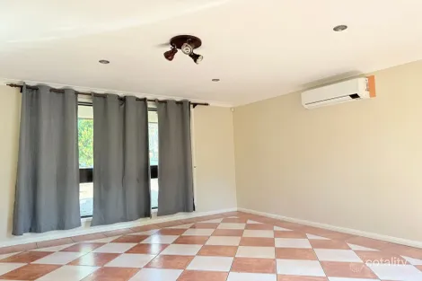 Property photo of 43 Limonite Place Eagle Vale NSW 2558
