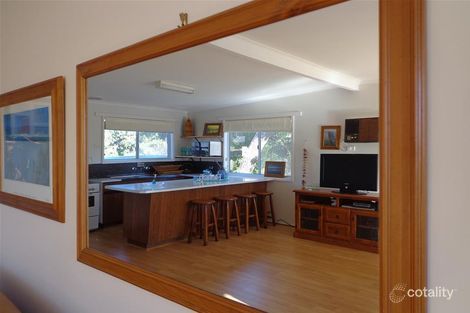 Property photo of 41 Victoria Street Loch Sport VIC 3851