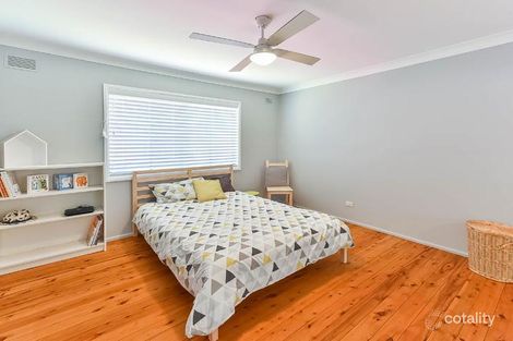 Property photo of 5 Cowper Drive Camden South NSW 2570