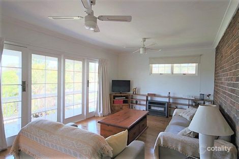 Property photo of 28 Forsters Bay Road Narooma NSW 2546