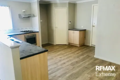 Property photo of 32 Archimedes Crescent Tapping WA 6065