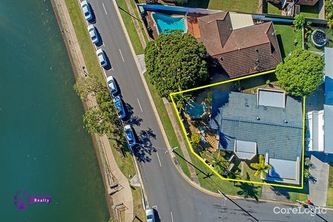 Property photo of 30 Burrows Street Biggera Waters QLD 4216