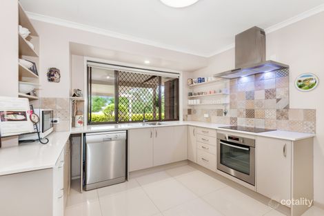 Property photo of 2 Uralla Place Karana Downs QLD 4306