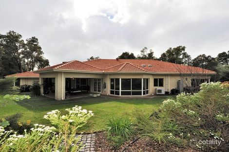 31 Sandhurst Cl, Brigadoon, WA 6069