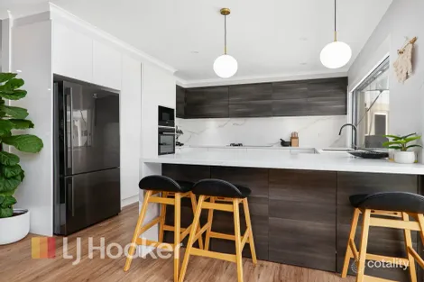 Property photo of 23 Pinehurst Way Medowie NSW 2318